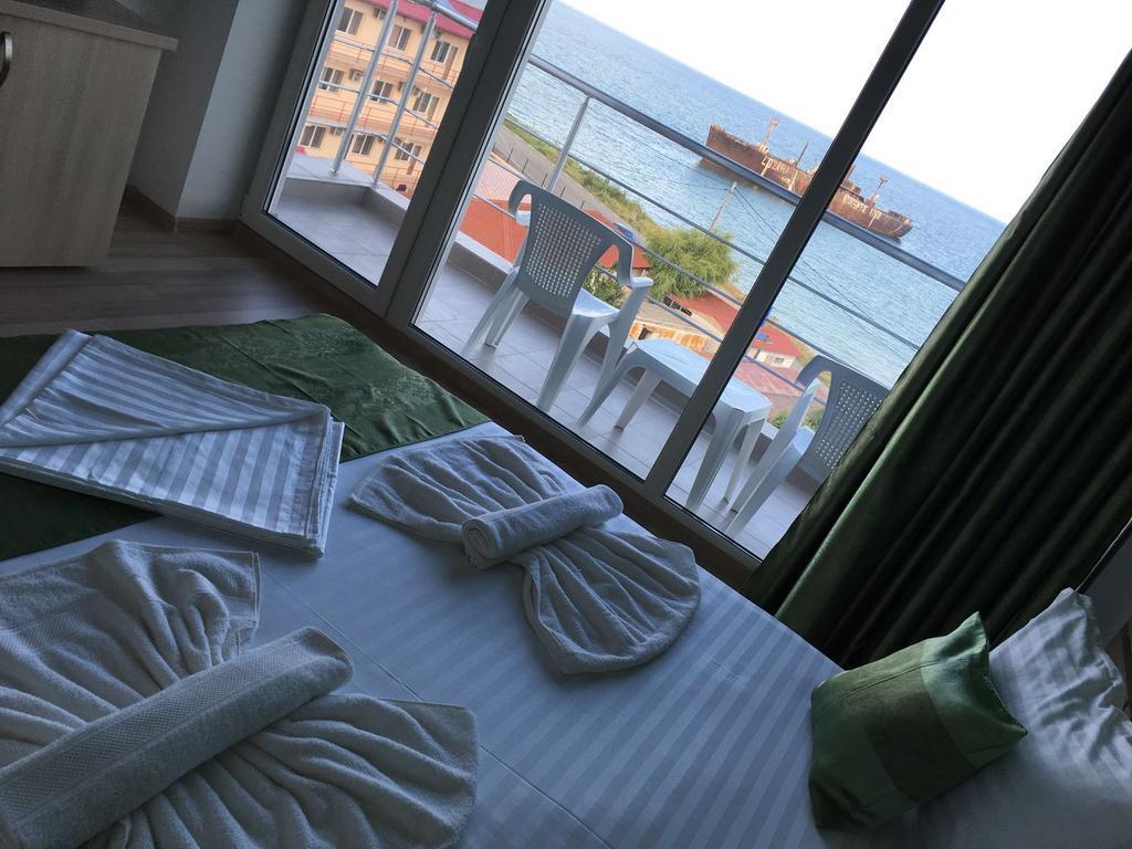 Pensiunea Andra Costinesti Exterior foto